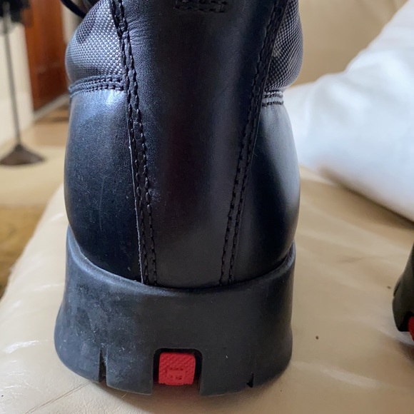 Authentic PRADA sz 38.5 - Picture 6 of 6